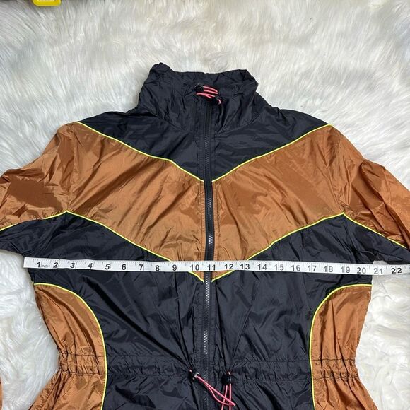 Urban Outfitters Wind Breaker Color Block~Size Small - Picture 2 of 10